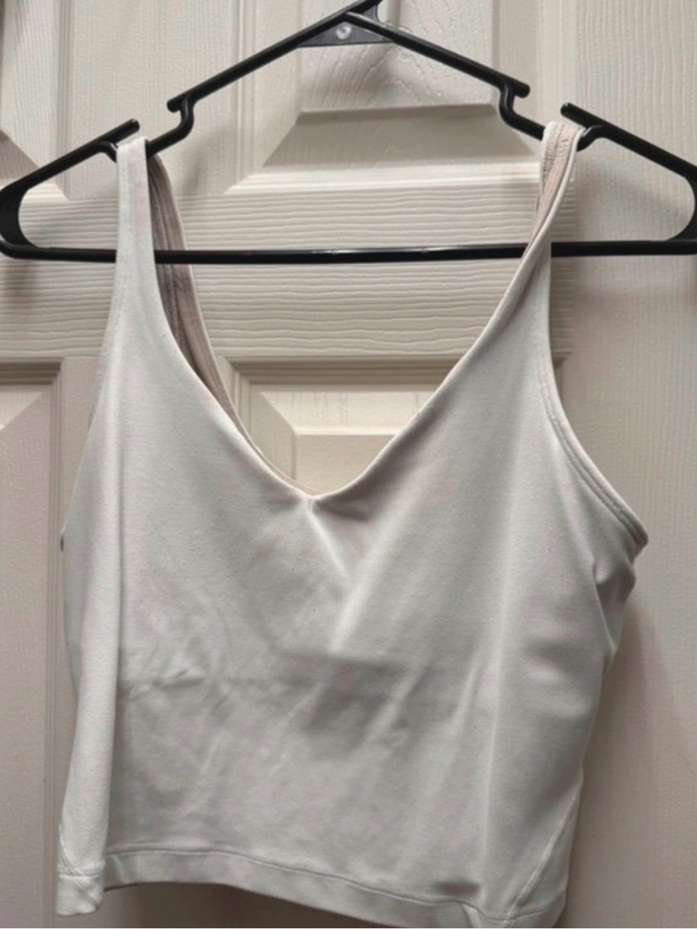 Lululemon tank!